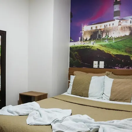 Farol Da Barra Suites E Hostel-2
