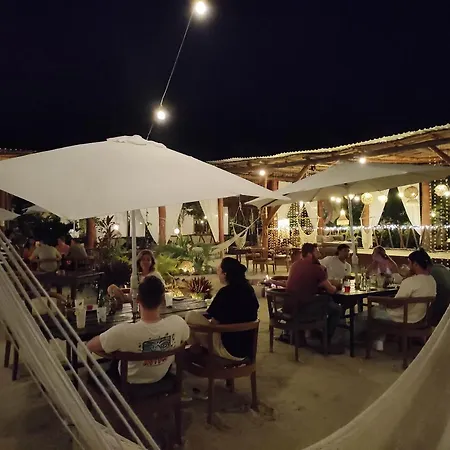 The All Inclusive Hostel - Food, Drinks And Transportation To The Beach And Cenotes-3