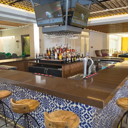 Warwick Paradise Island Bahamas (Adults Only)-2