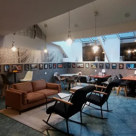 Logis Hotel Restaurant Au Chêne Vert, Saint-Brieuc-2
