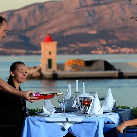 Hotel Pastura-2