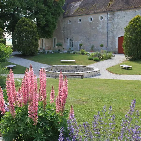 Abbaye de Reigny - Esprit de France-3