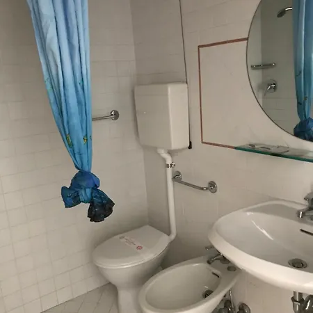 Hotel L&V-3