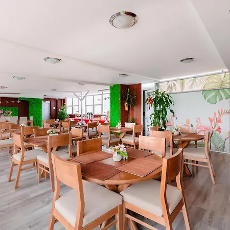 Hotel Parque 63-2