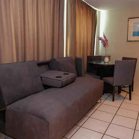Howard Johnson By Wyndham Guanajuato Leon Avenida-2