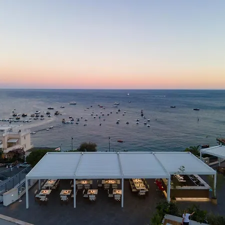 Punta Campanella Resort & Spa-3