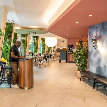 Ibis Styles Paris Meteor Avenue D'Italie-3