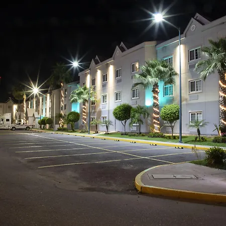 Microtel Inn & Suites By Wyndham Culiacan-2