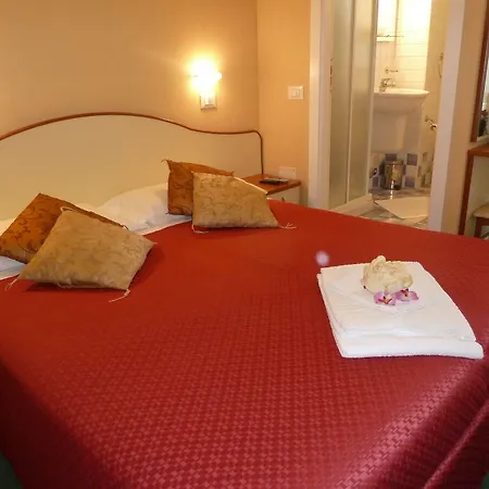 Hotel Crosal-2