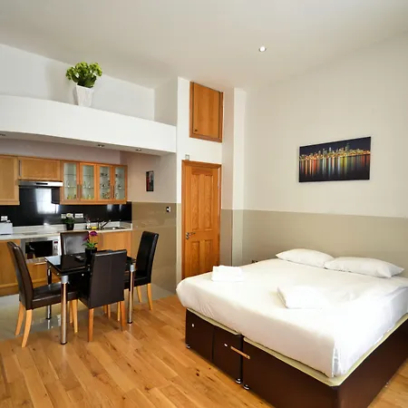 Hyde Park Apartments-2