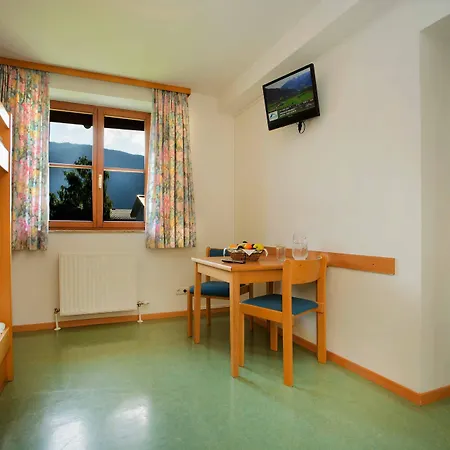 Junges Hotel Zell Am See-3