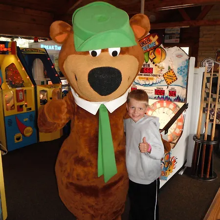 Yogi Bear'S Jellystone Park Camp-Resort Wisconsin Dells-3