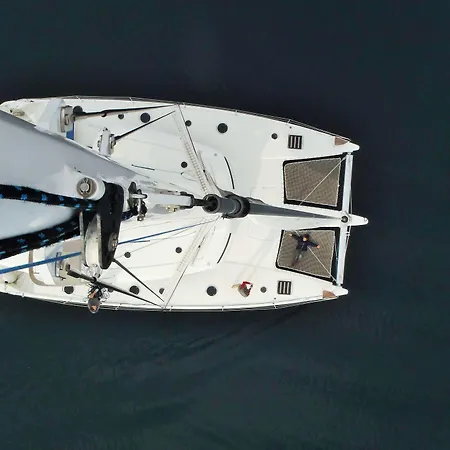 Floatinn Boat-Bnb-3