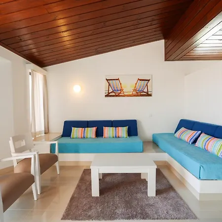 3Hb Golden Beach-2