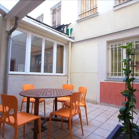 Auberge Internationale des Jeunes-3