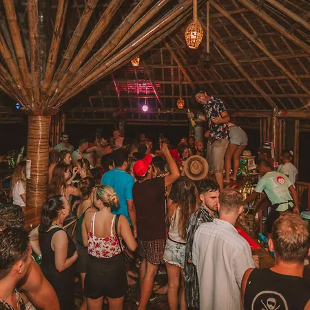 Mad Monkey Hostel Nacpan Beach (Adults Only)-2