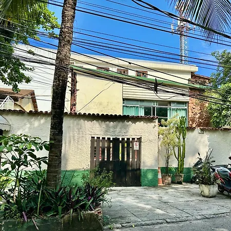 Hostel e Pousada Barra da Tijuca-2