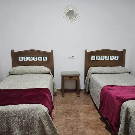 ROOMS Los MONTES-2