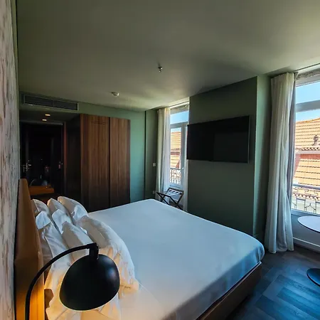 Lisboa Carmo Hotel-3