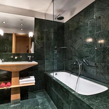 Crowne Plaza Milan City By Ihg-2