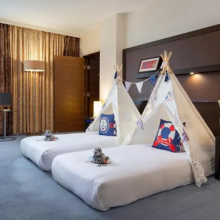 Hilton London Canary Wharf-3