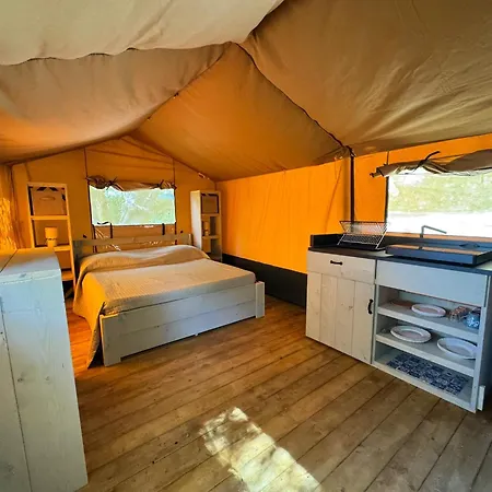Camper Village-2