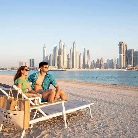 Adagio Premium The Palm-3