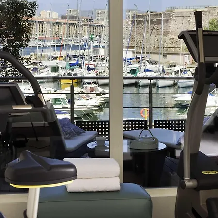 Sofitel Marseille Vieux-Port-2