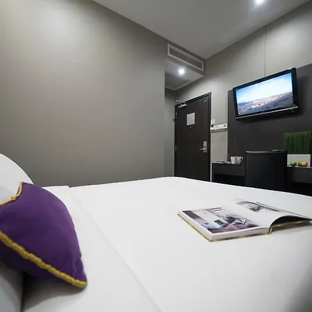 V Hotel Lavender-3