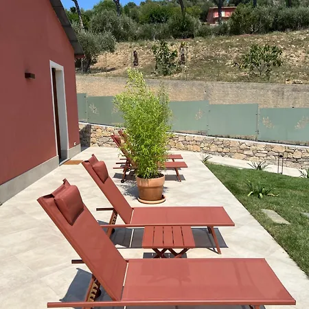 Leonardo Resort-2