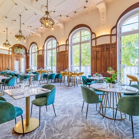 Mercure Lyon Centre Château Perrache-2