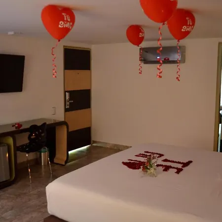 Hotel Parque 70-2