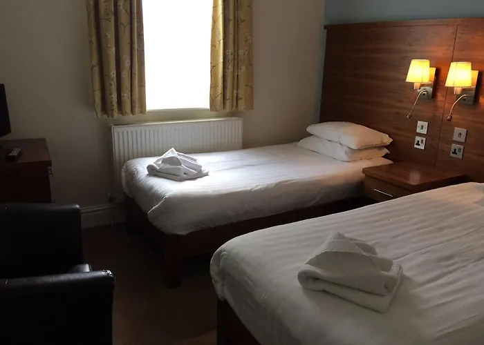 Wheatlands Lodge Hotel