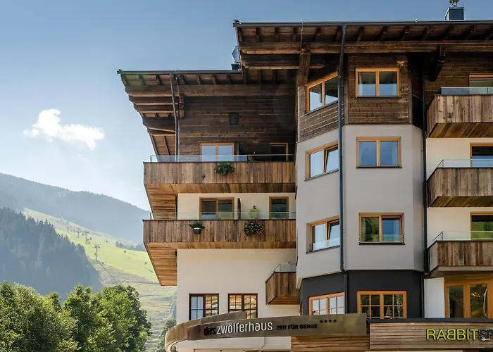 Hotel Das Zwoelferhaus
