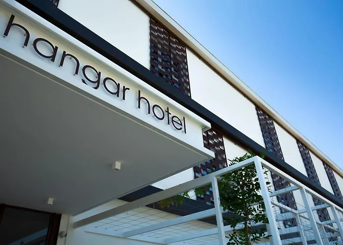 Hangar Hotel