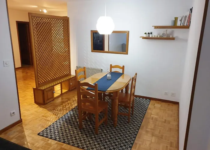 Céntrico, amplio y bonito apartamento en Cambados