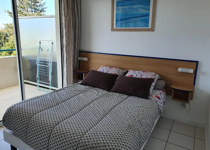 Appartement Golf et Nivelle avec piscine et parking