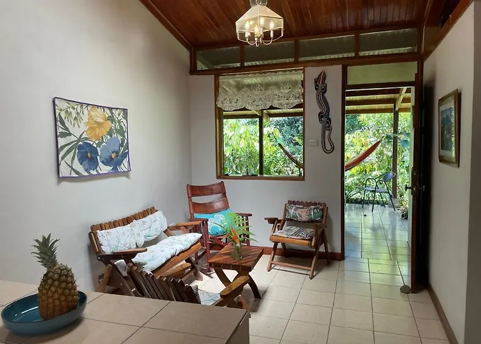 Finca Isla Rainforest Retreat