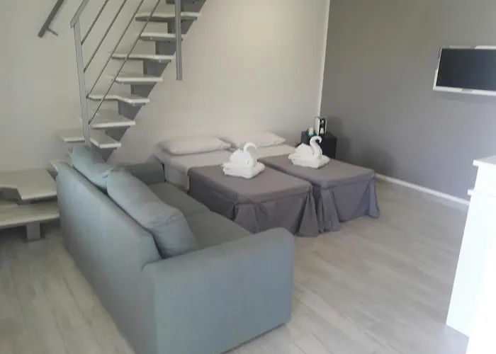 White Club Residence