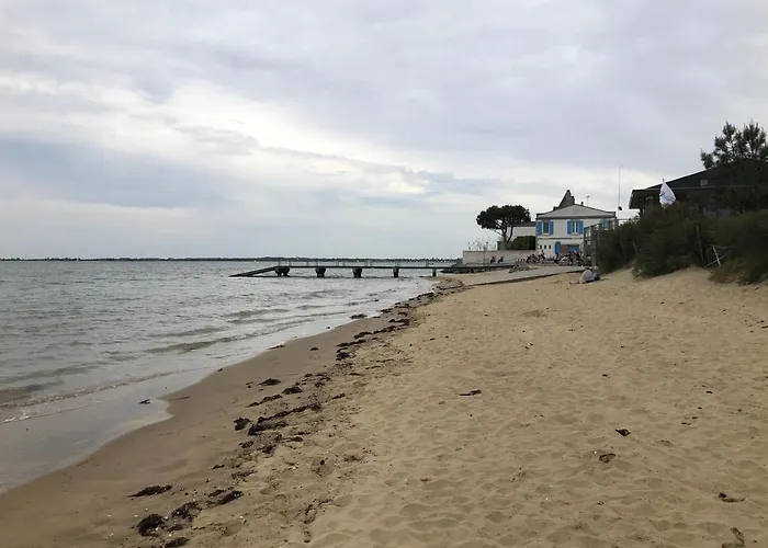 La Luciole, Ronce les Bains
