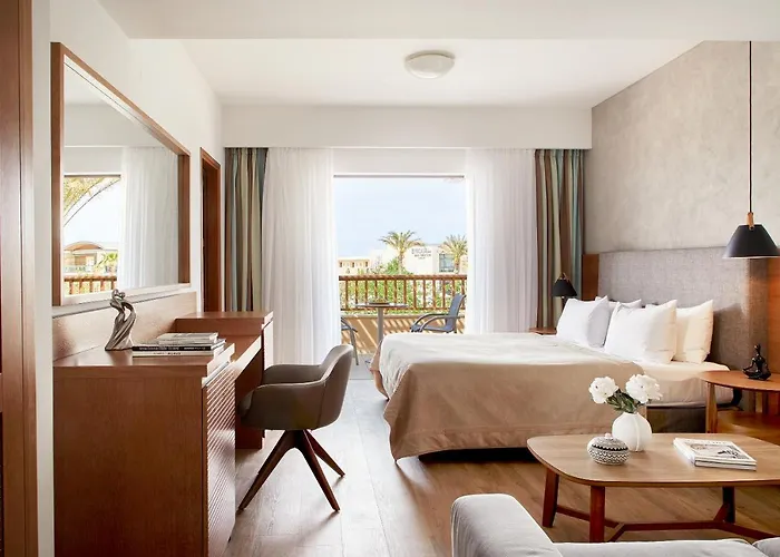 Minoa Palace Resort