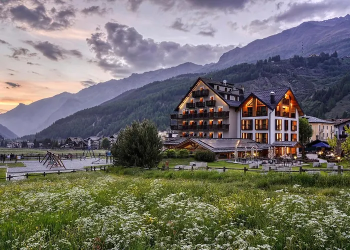 Hotel Sant'Orso&Wellness Le Bois