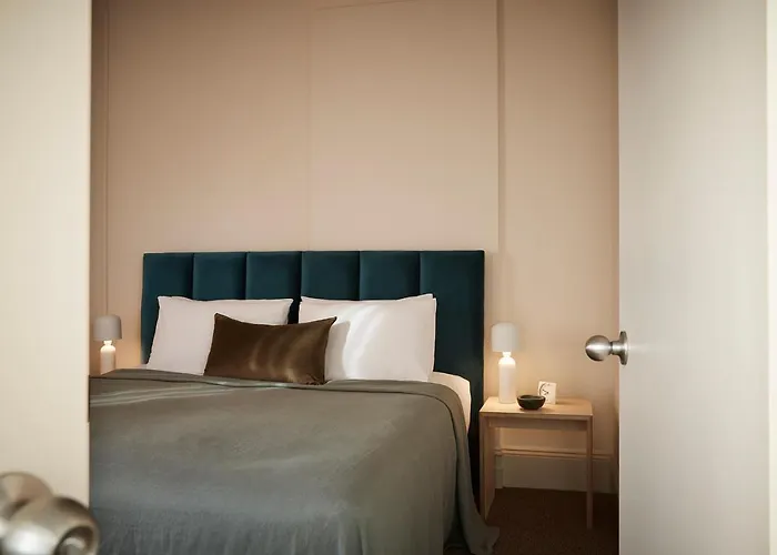 The Rooms Milton
