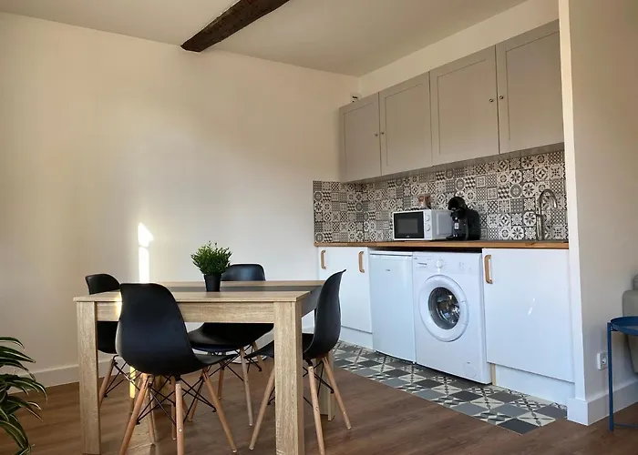 « Quartier Des Arts » De Vivre A La Toulonnaise