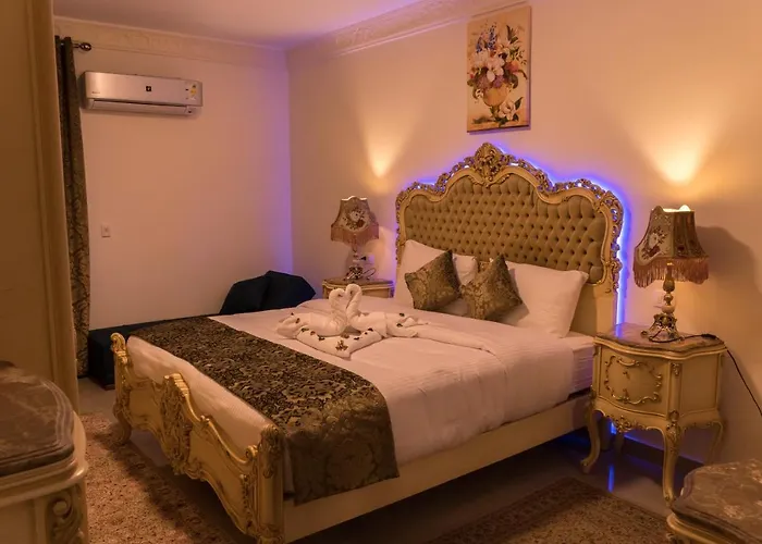 Al Corniche Residence Sea View