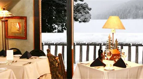 Lodge At Suttle Lake