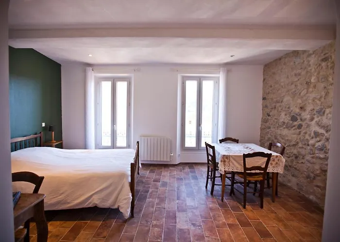 Hotel De La Place