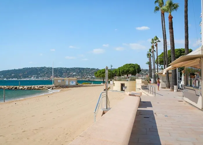 Le Sun-Beach - Spacieux 3 pièces avec parking à 400 m des plages de Juan-les-Pins
