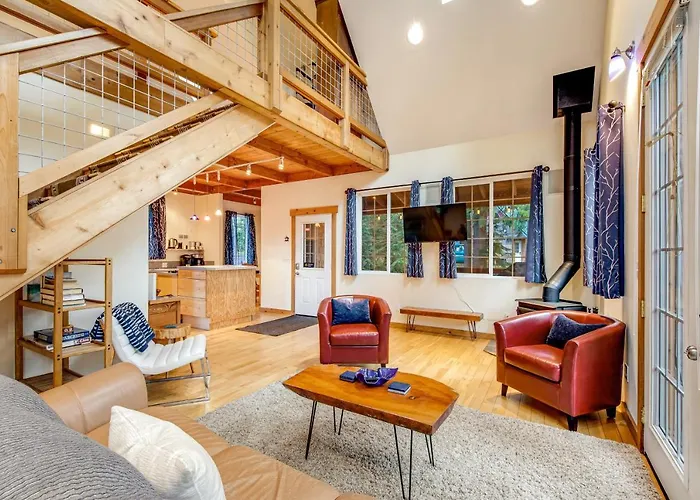 Camano Writer'S Cottage