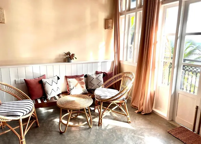The Slow Vegan Hotel